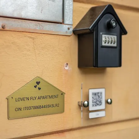 *love'n Fly * Airport- Ducati